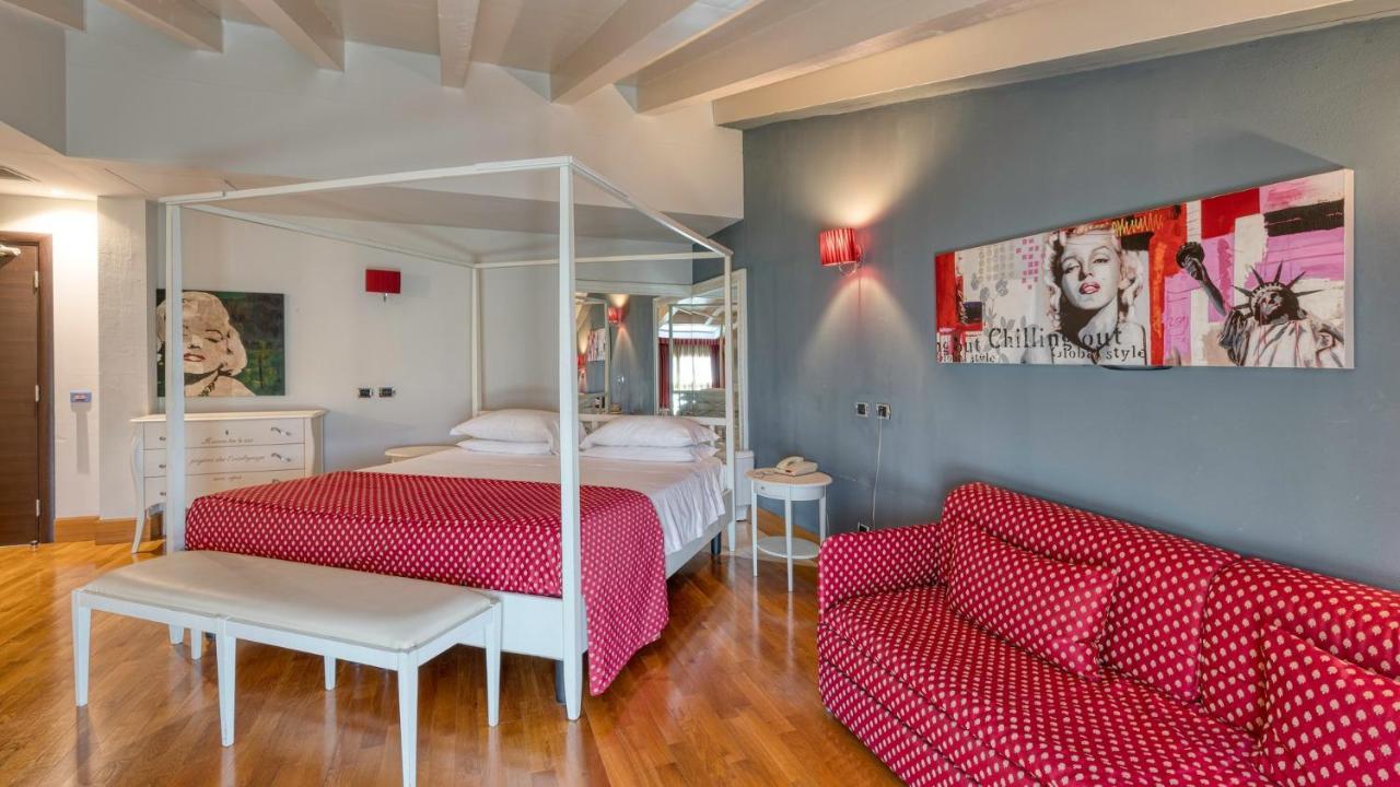 Hotel Fiera Di เบรเชีย ภายนอก รูปภาพ